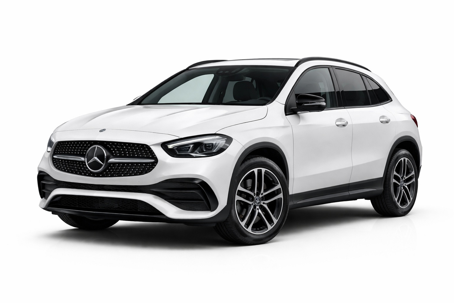 MERCEDES-BENZ GLA 180D
